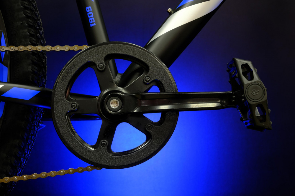 Lorak Race 26 Матовый Чёрный/Синий 13р (на рост 130-148)